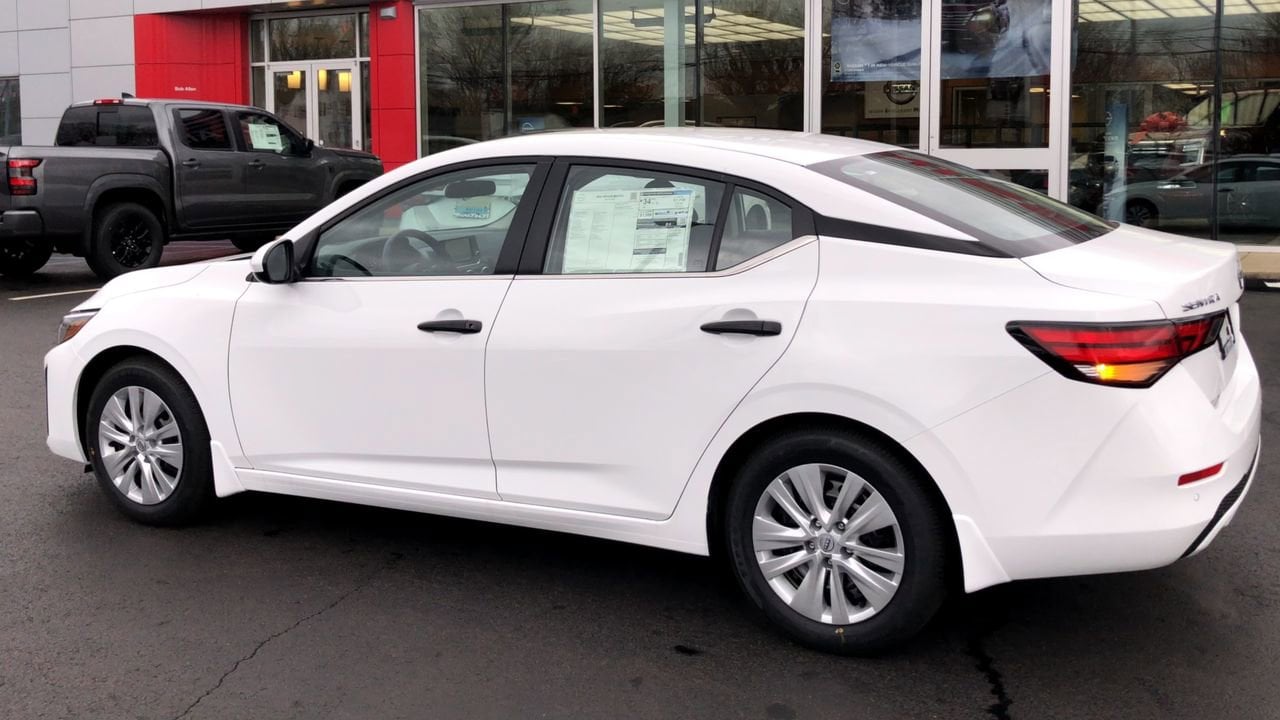 2025 Nissan Sentra S Photo in Danville, KY 40422
