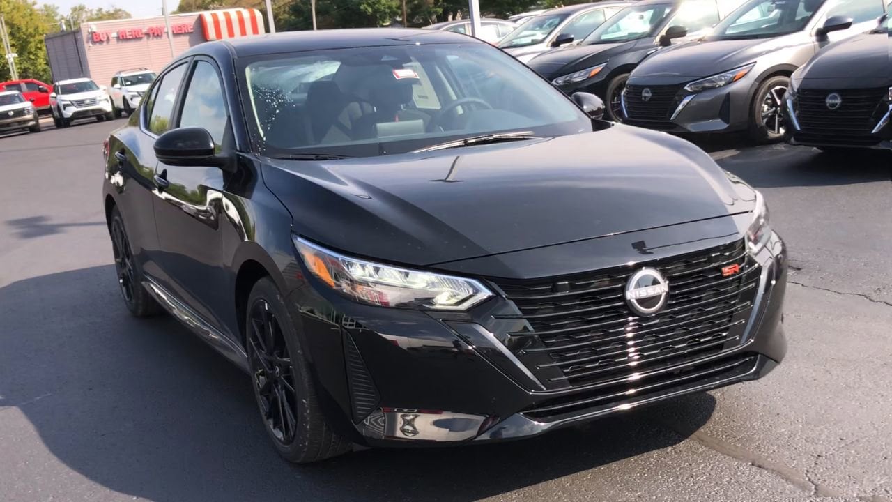 2025 Nissan Sentra SR Photo in Danville, KY 40422
