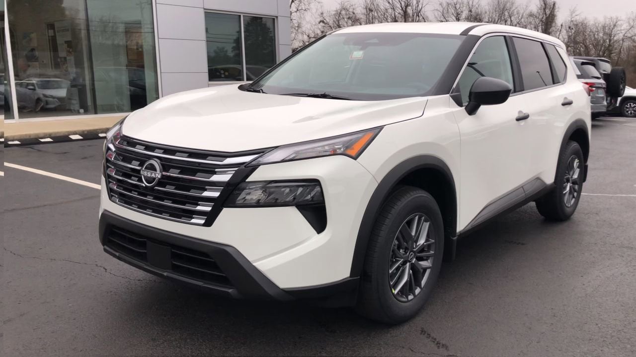 2026 Nissan Rogue S Photo in Danville, KY 40422