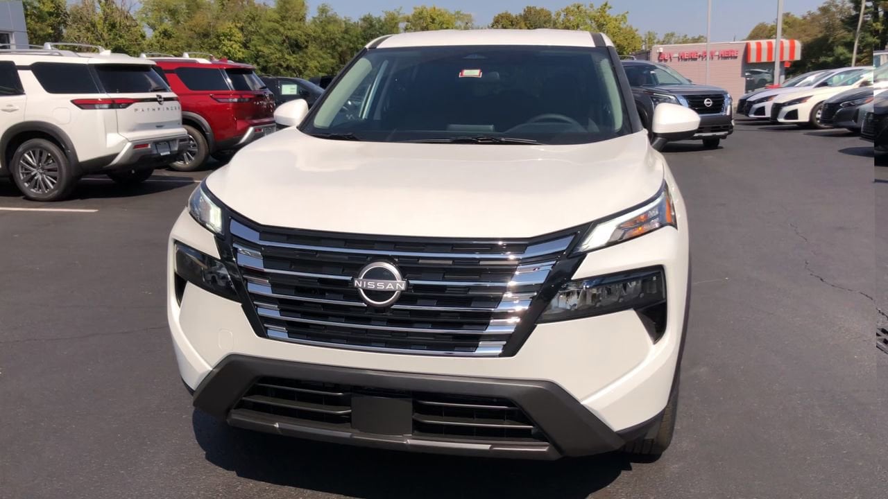 2026 Nissan Rogue SV Photo in Danville, KY 40422