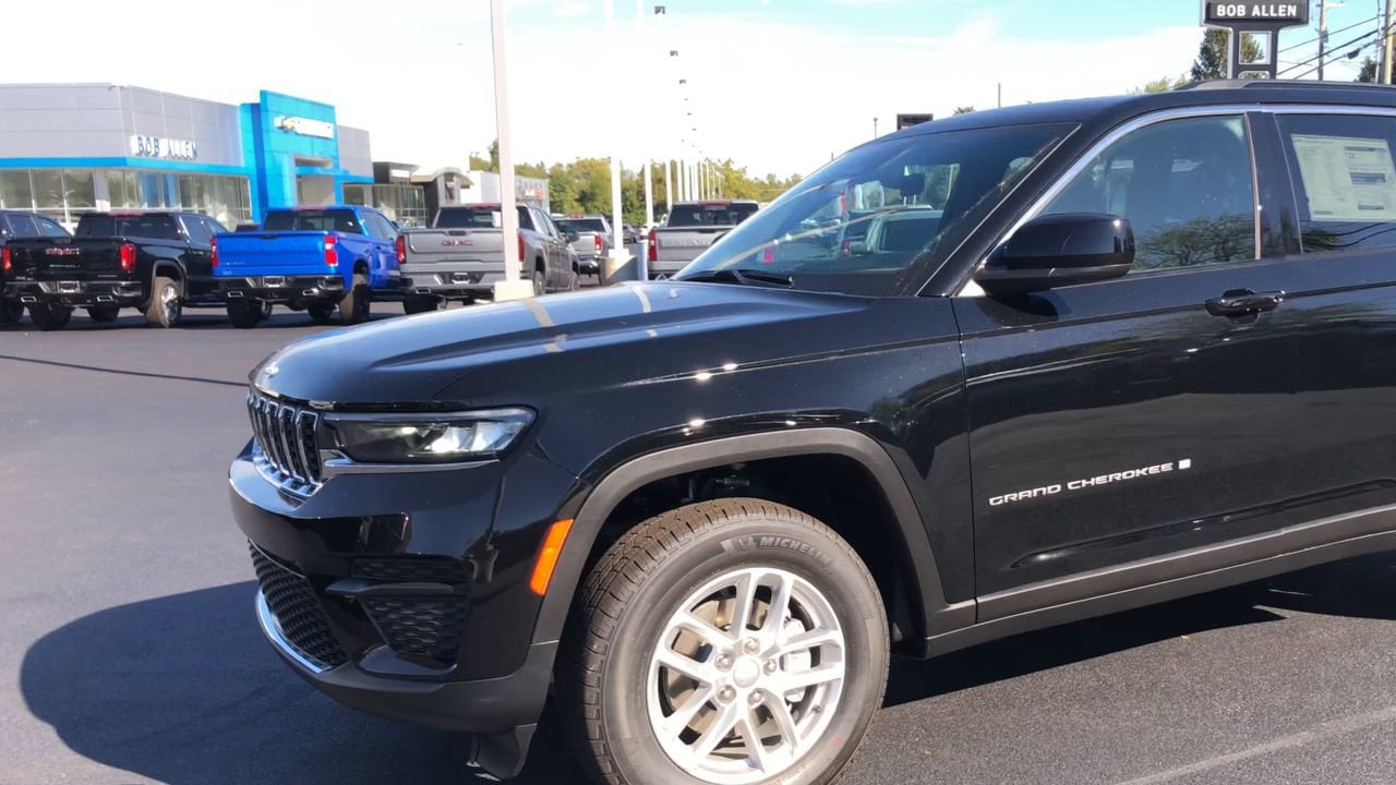 2025 Jeep Grand Cherokee Laredo X Photo in Danville, KY 40422