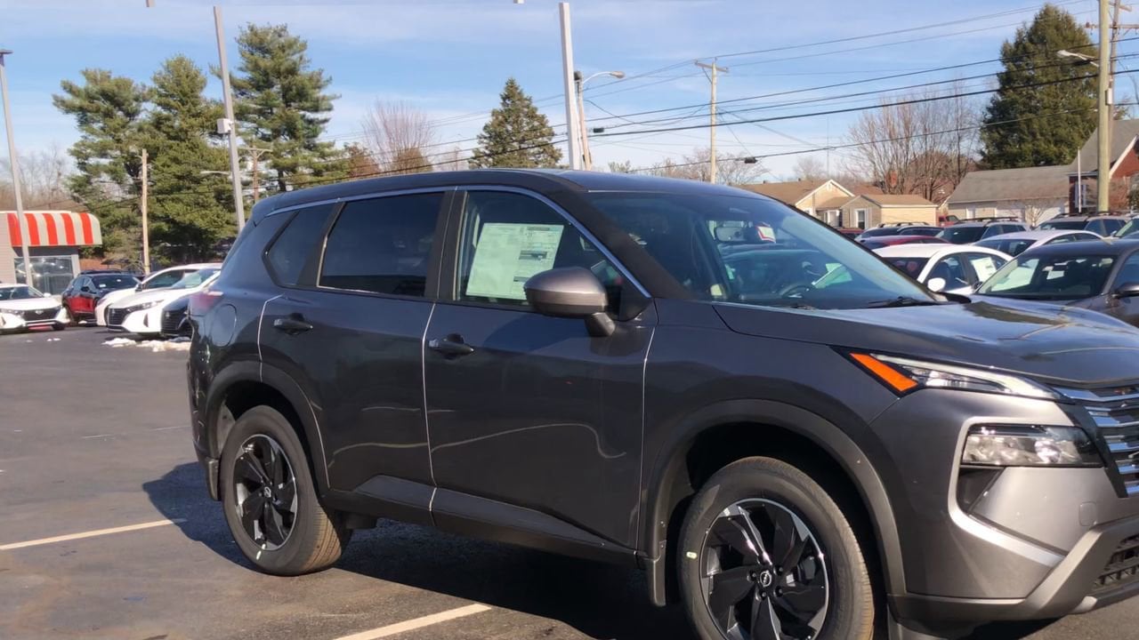 2026 Nissan Rogue SV Photo in Danville, KY 40422