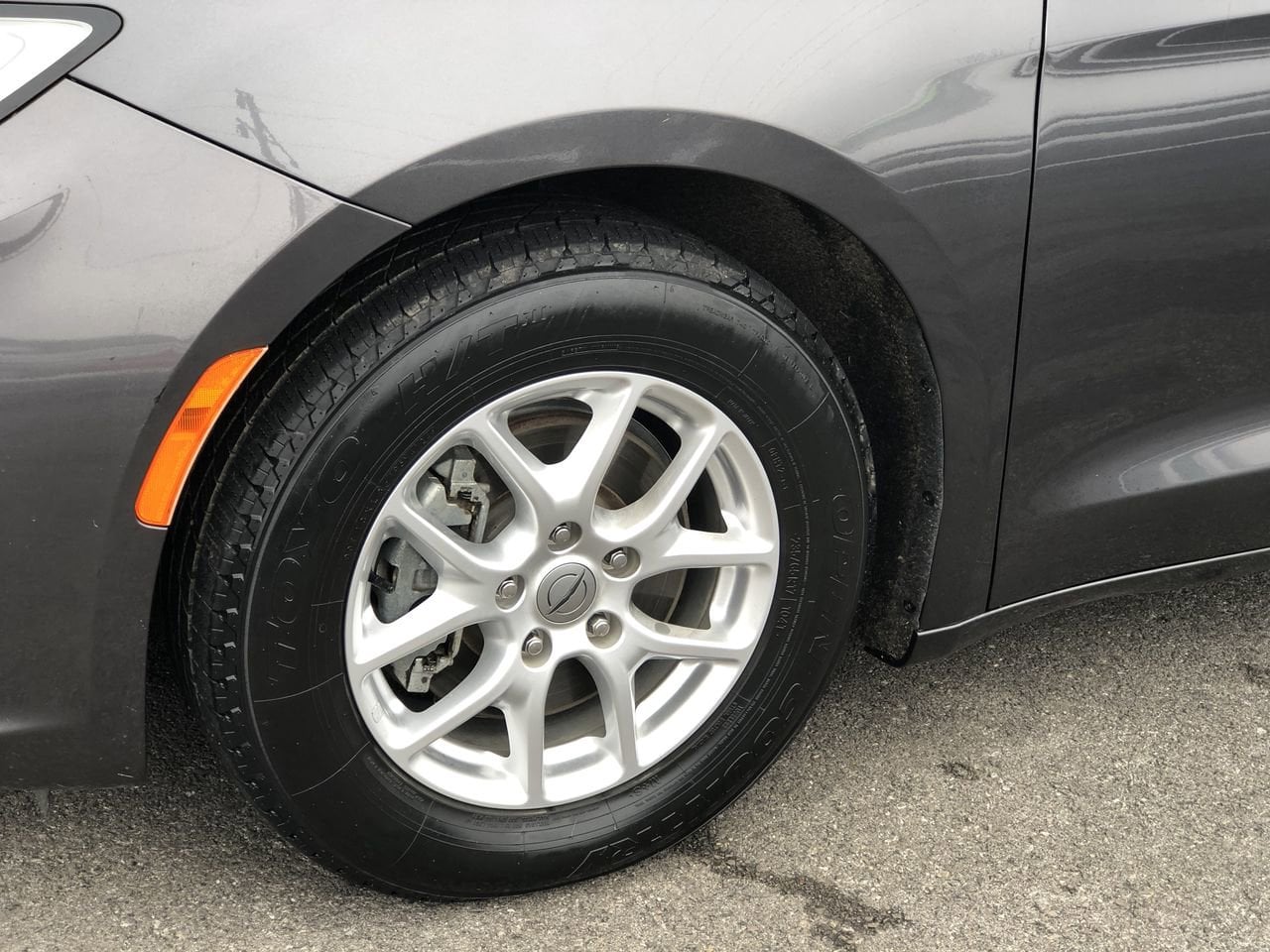 2022 Chrysler Pacifica TOURL Photo in Danville, KY 40422