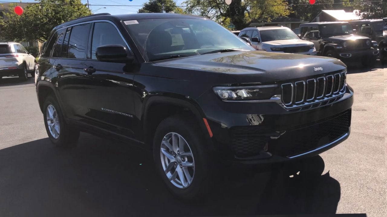 2025 Jeep Grand Cherokee Laredo X Photo in Danville, KY 40422