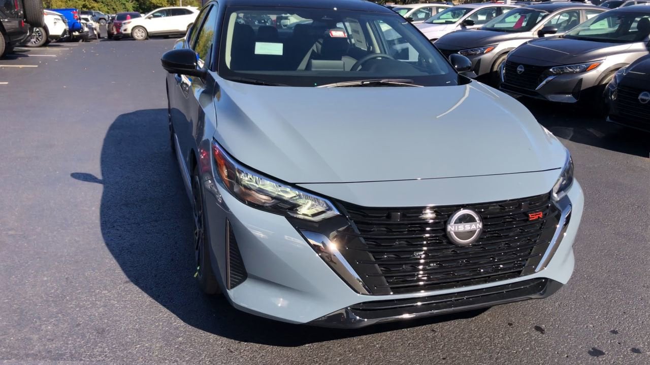 2025 Nissan Sentra SR Photo in Danville, KY 40422