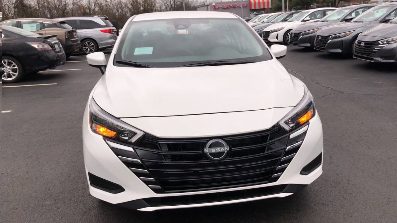 2025 Nissan Versa SV Photo in Danville, KY 40422