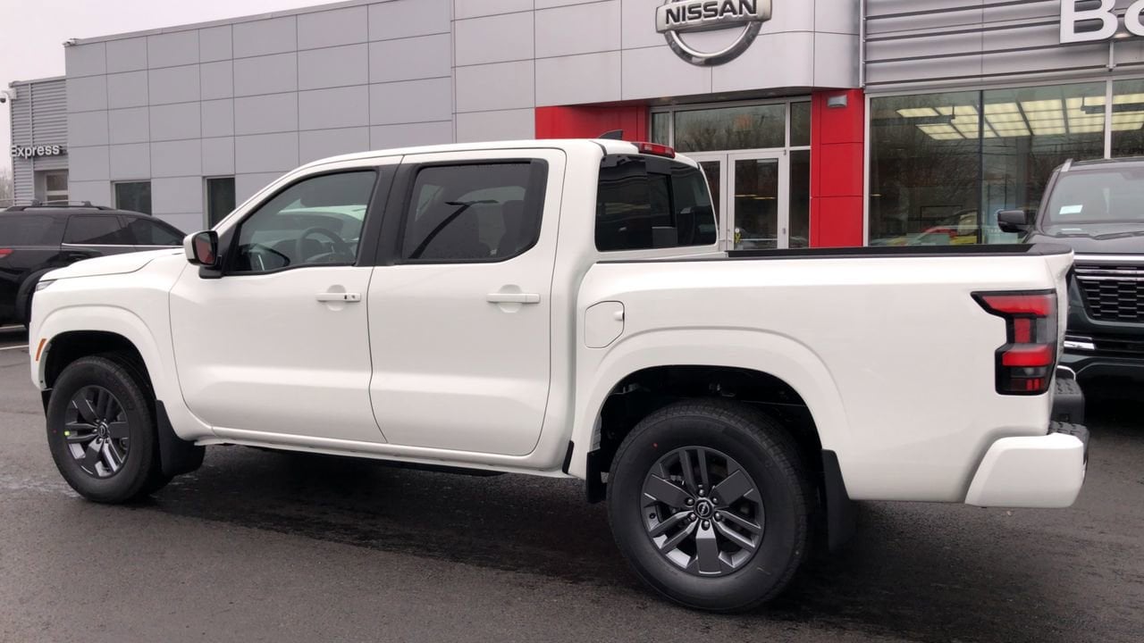New 2026 Nissan Frontier SV - photo - 4