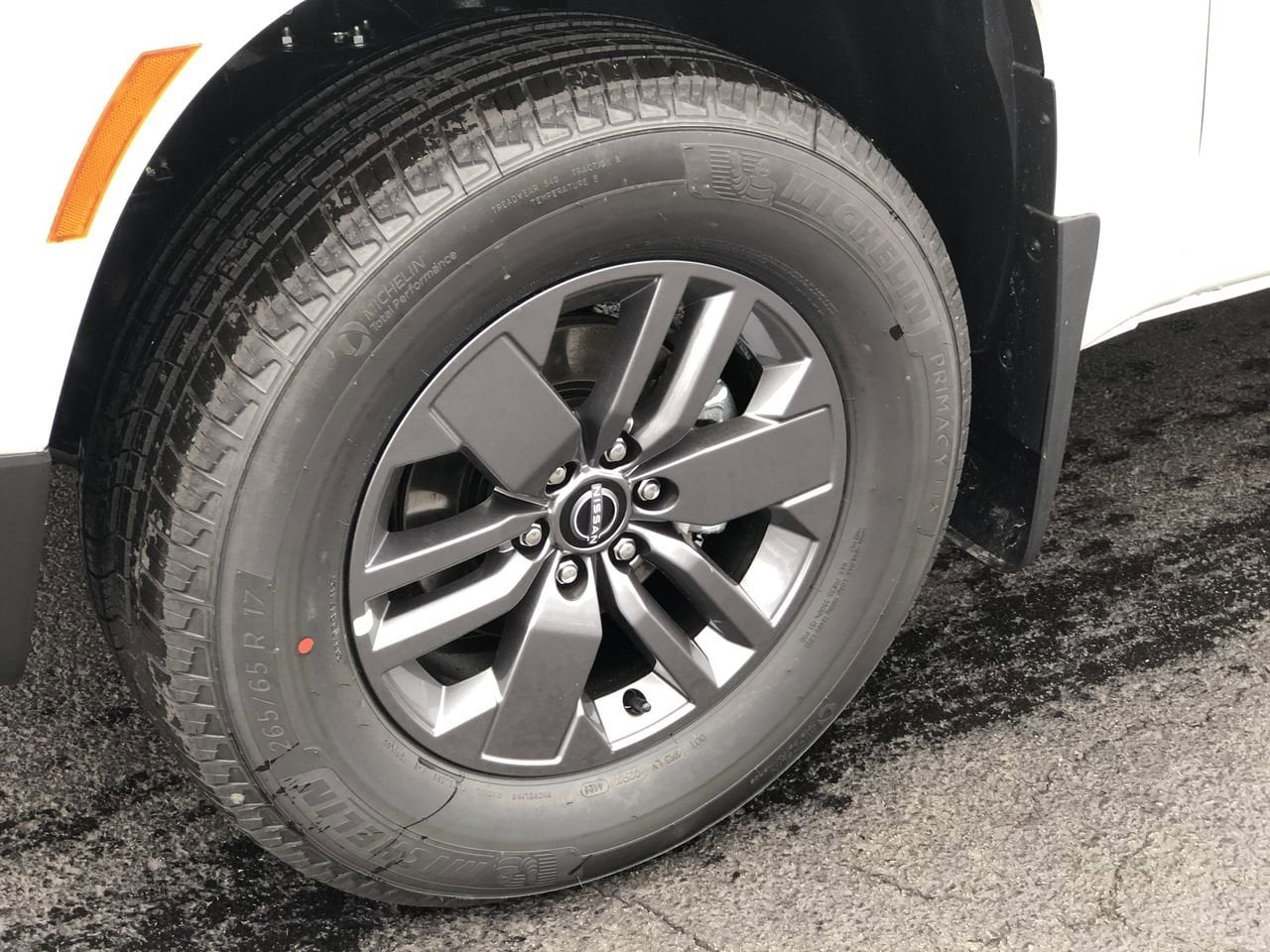 New 2026 Nissan Frontier SV - photo - 9