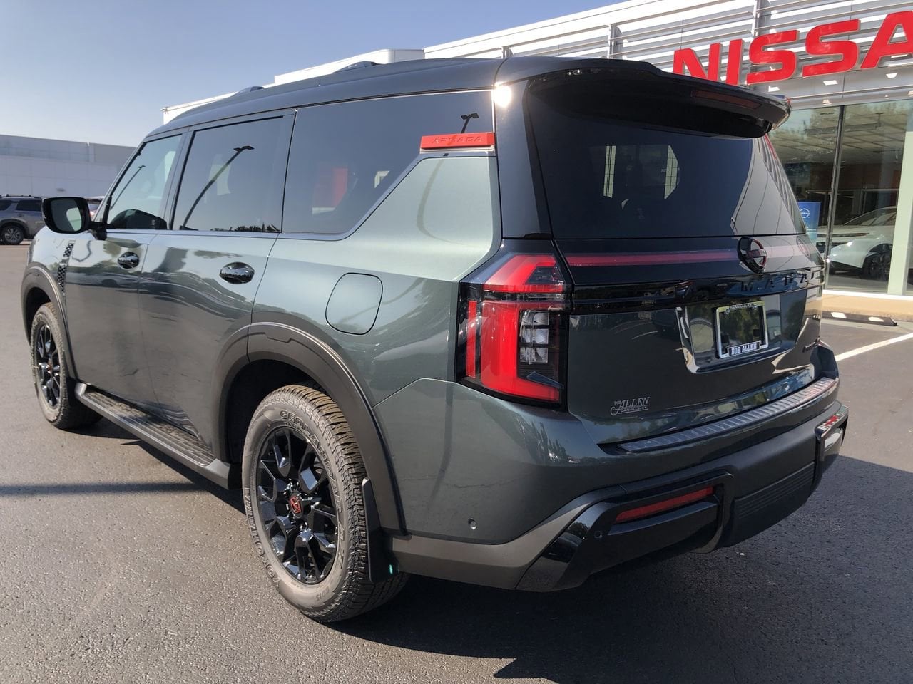 New 2026 Nissan Armada PRO-4X - photo - 11