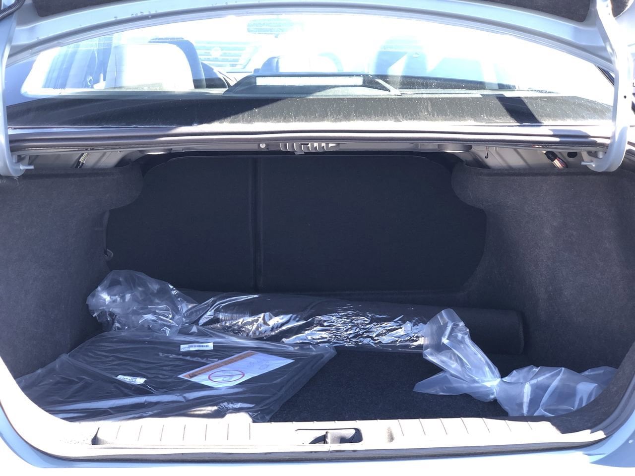 New 2025 Nissan Sentra SR - photo - 16