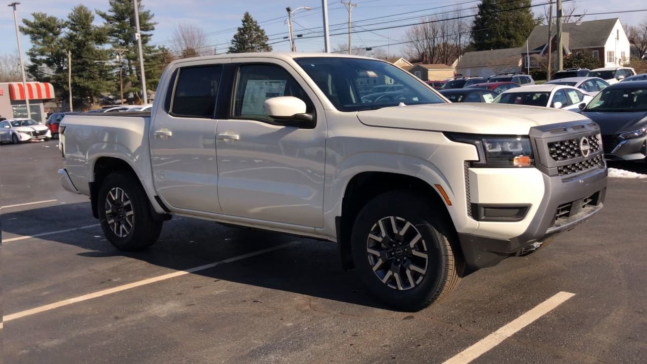 New 2026 Nissan Frontier SV - photo - 1