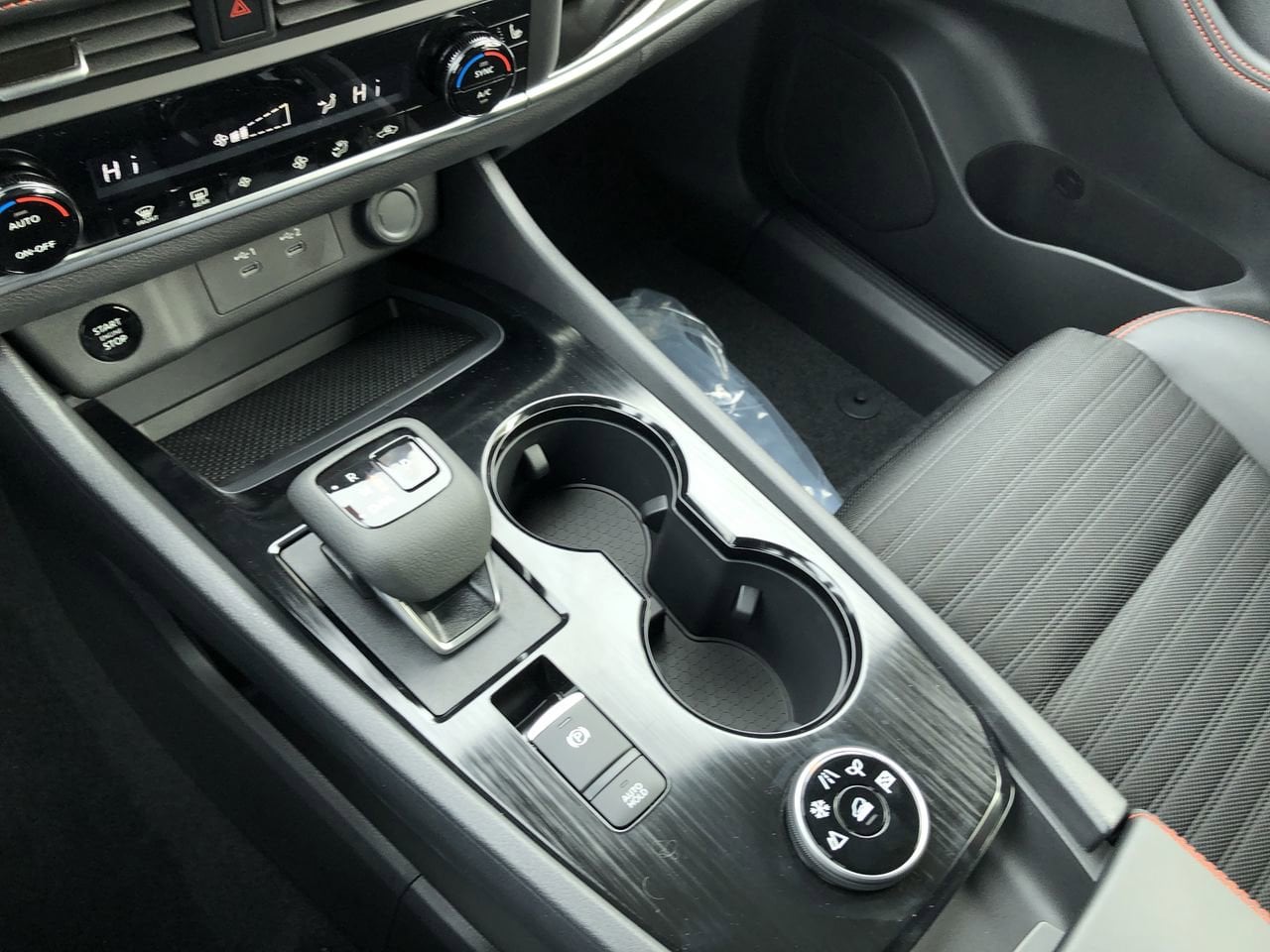 New 2026 Nissan Rogue Rock Creek - photo - 26