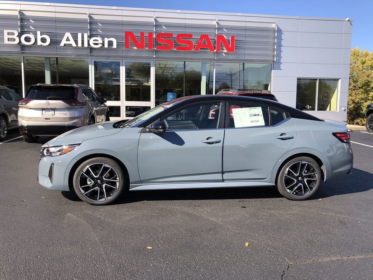 New 2025 Nissan Sentra SR - photo - 10