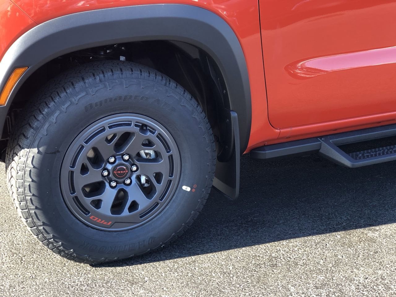 New 2026 Nissan Frontier PRO-4X - photo - 9