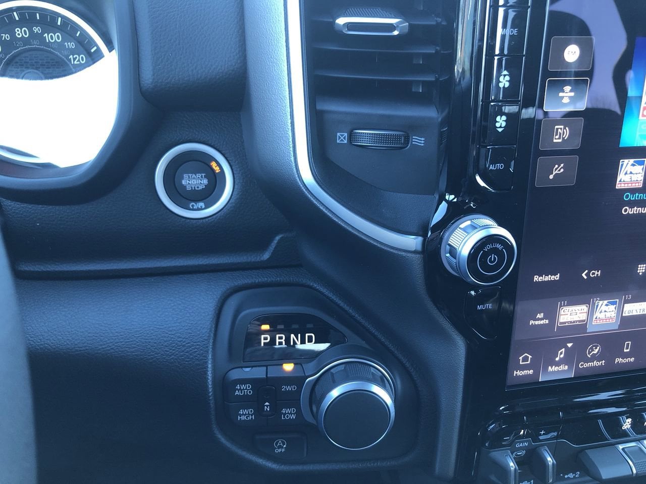 New 2026 Ram 1500 Big Horn/Lone Star - photo - 25