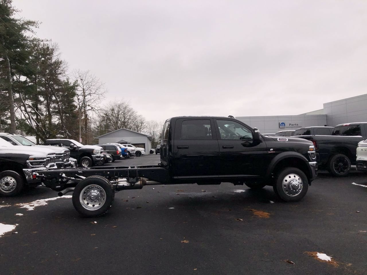 New 2026 Ram 4500 Chassis Cab Tradesman - photo - 13