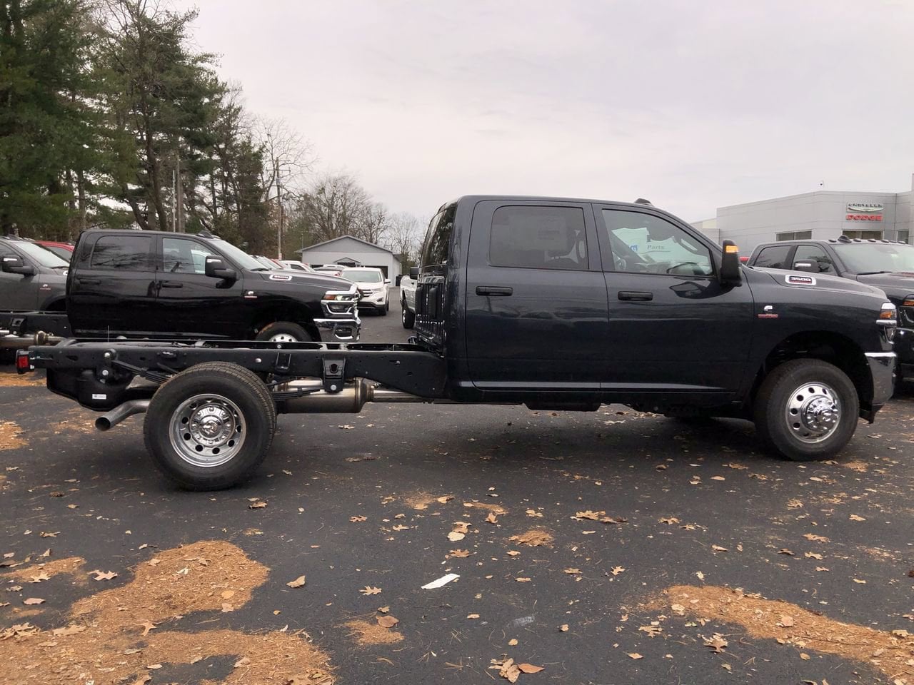 New 2026 Ram 3500 Chassis Cab Tradesman - photo - 13