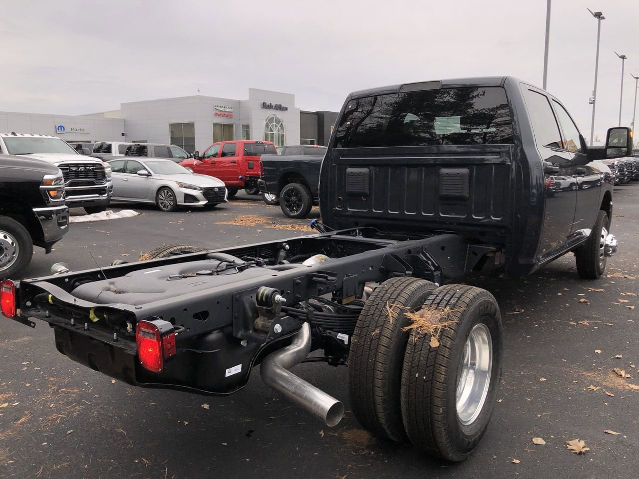 New 2026 Ram 3500 Chassis Cab Tradesman - photo - 12