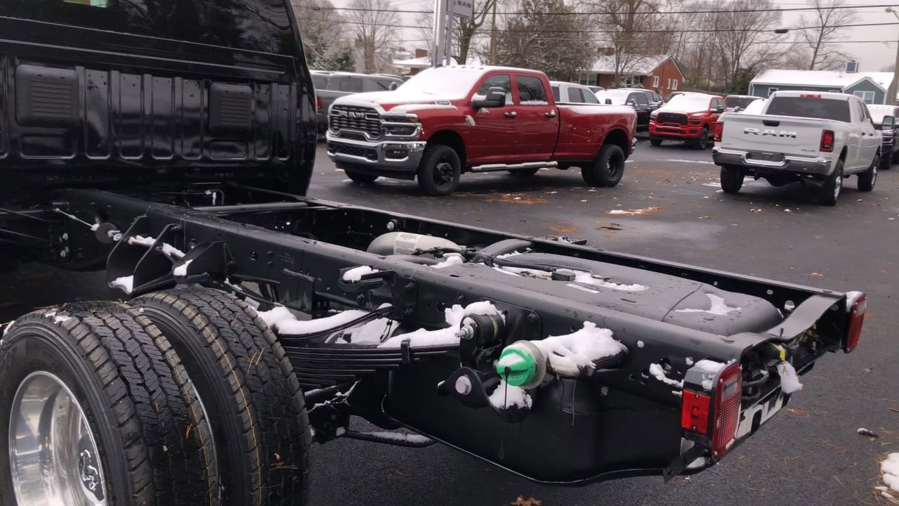 New 2026 Ram 4500 Chassis Cab Tradesman - photo - 5