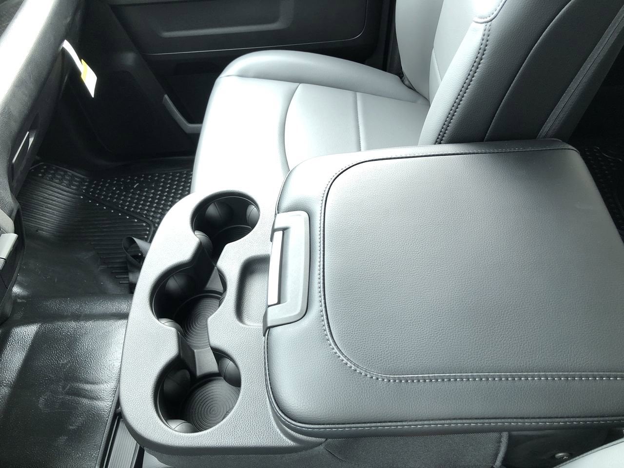 New 2026 Ram 2500 Tradesman - photo - 16