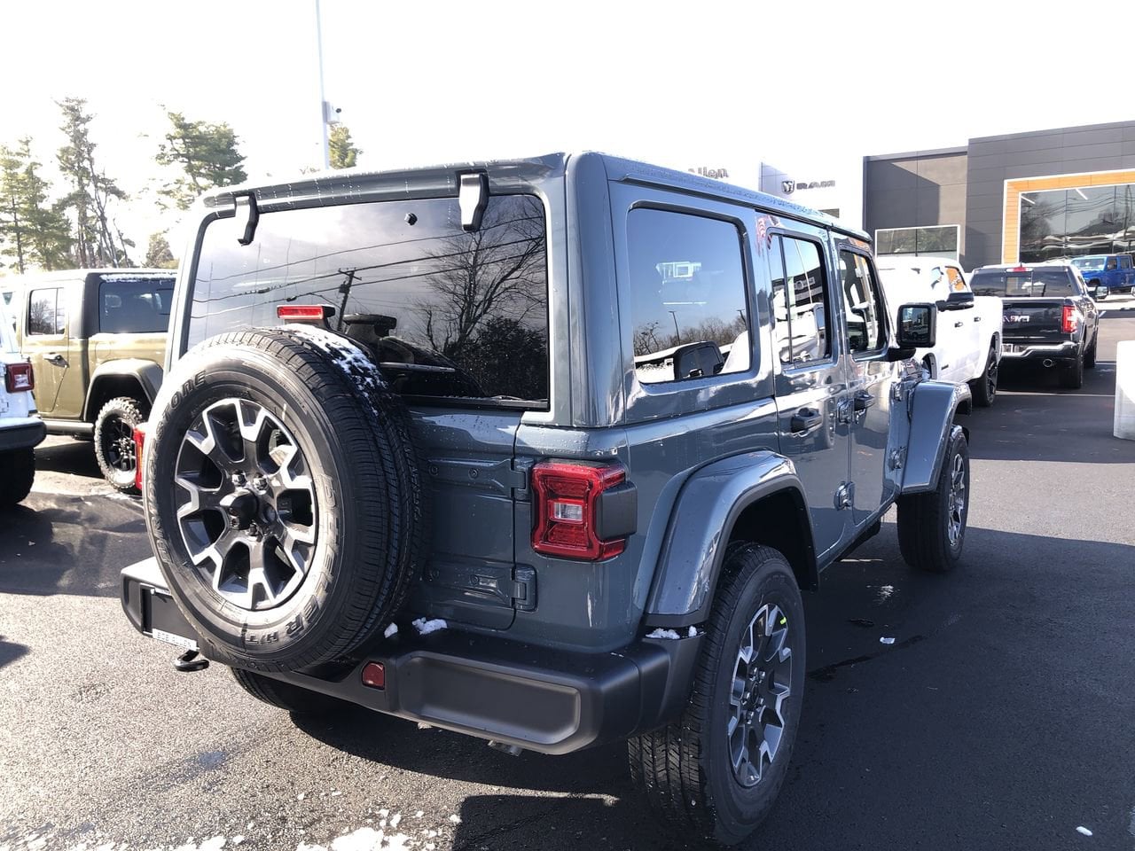 New 2026 Jeep Wrangler Sahara - photo - 4