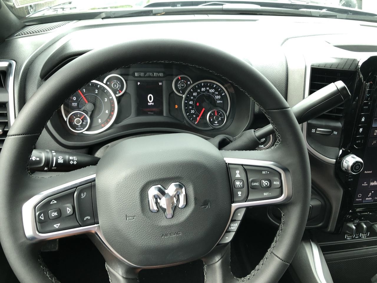 New 2026 Ram 2500 Big Horn - photo - 22