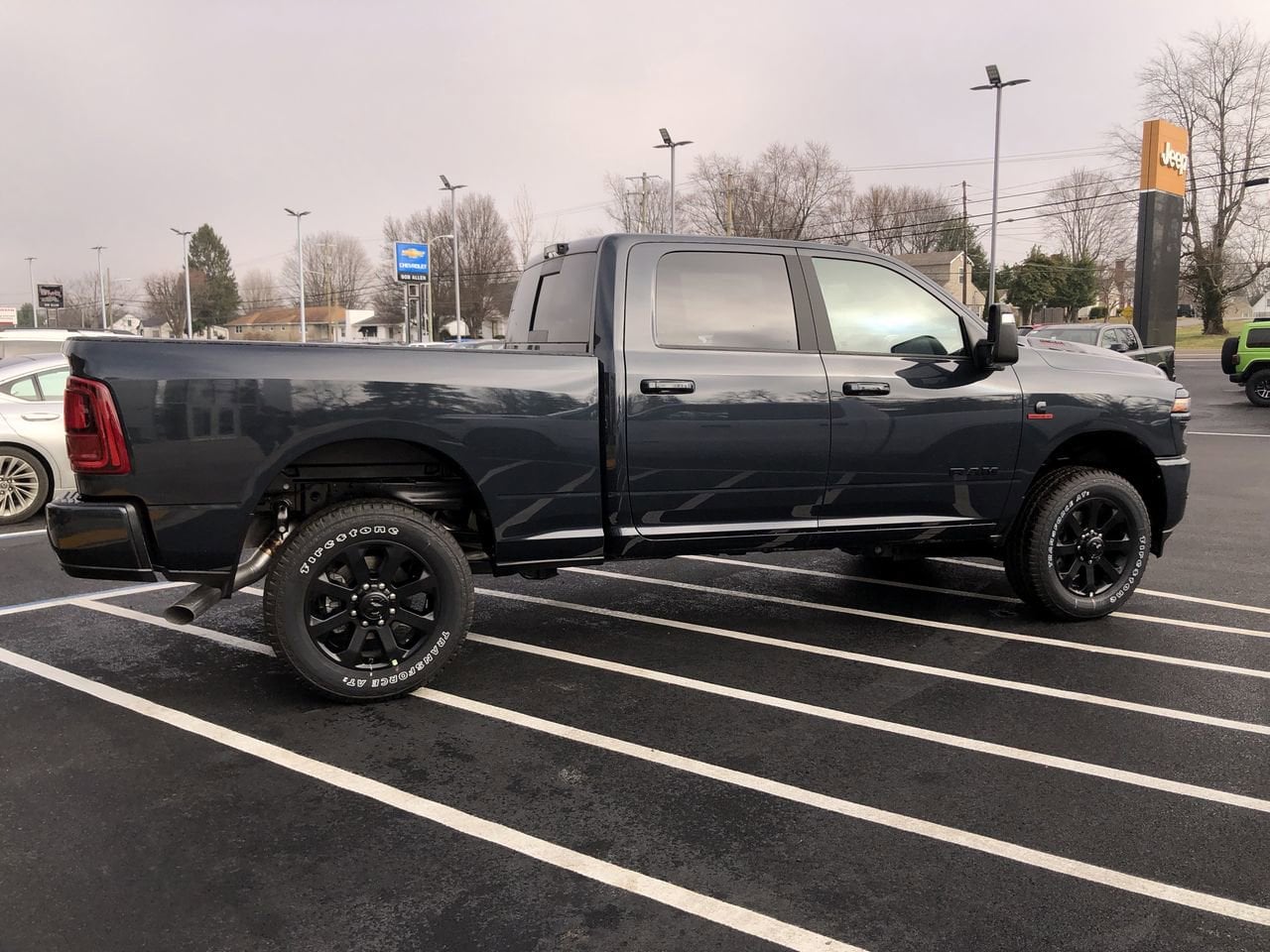 New 2026 Ram 2500 Laramie - photo - 13