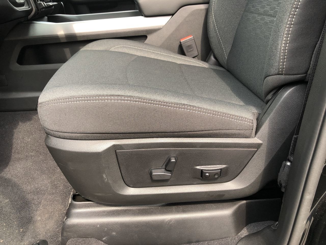 New 2026 Ram 2500 Big Horn - photo - 21