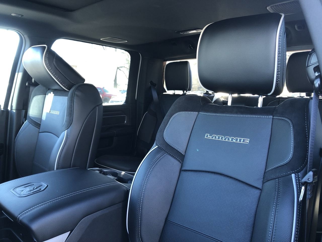 New 2026 Ram 2500 Laramie - photo - 20