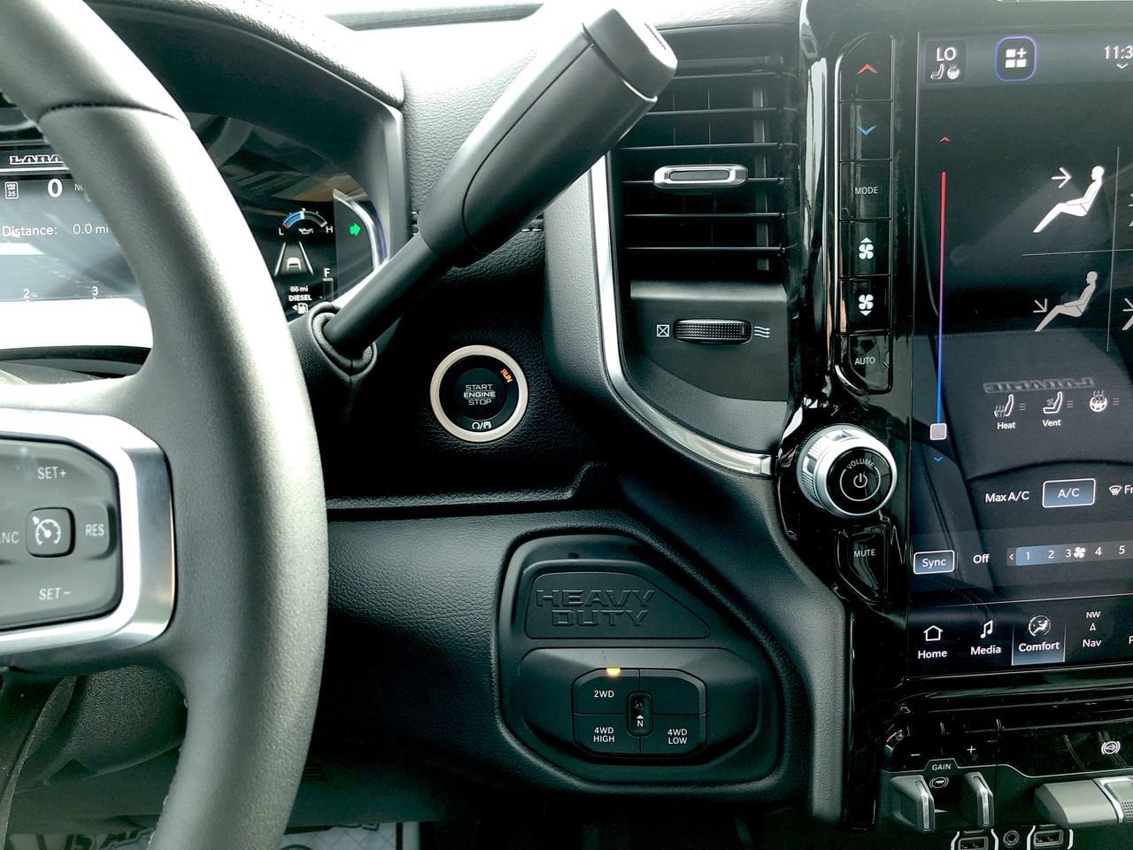 New 2026 Ram 2500 Laramie - photo - 25