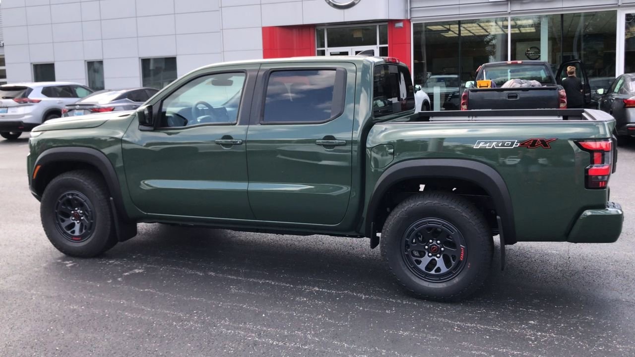 2025 Nissan Frontier Photo in Danville, KY 40422