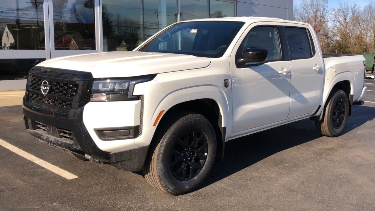 2026 Nissan Frontier Photo in Danville, KY 40422