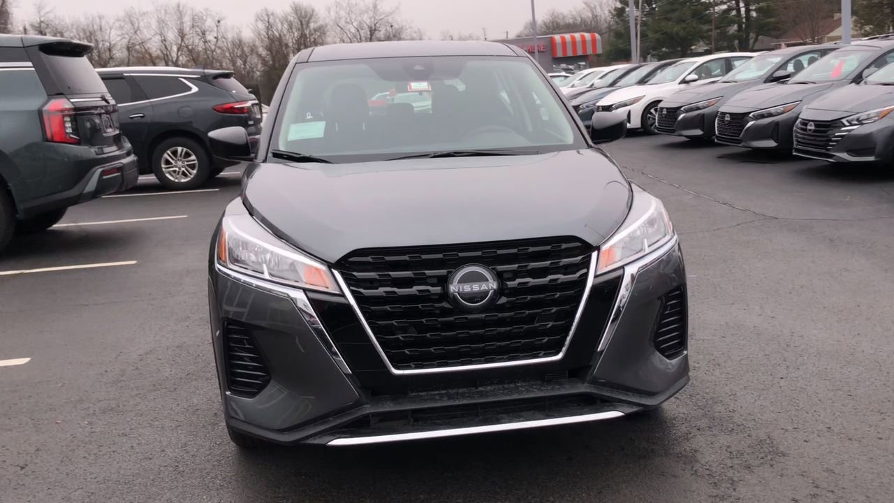 2025 Nissan Kicks Play Photo in Danville, KY 40422