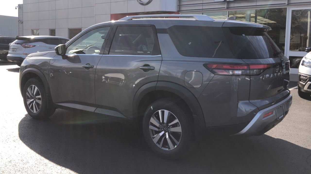 2025 Nissan Pathfinder Photo in Danville, KY 40422