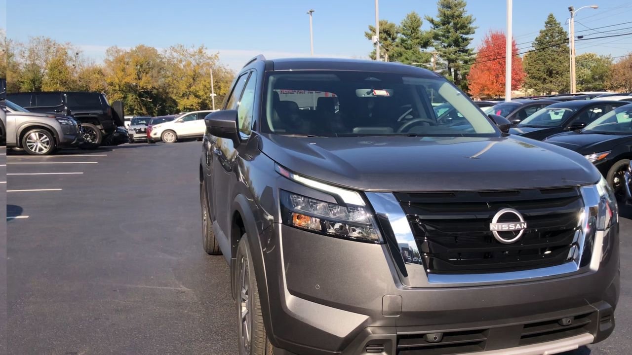 2025 Nissan Pathfinder Photo in Danville, KY 40422