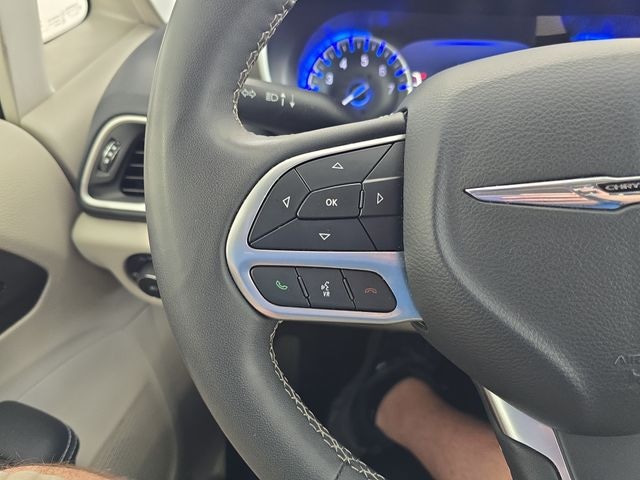 2023 Chrysler Pacifica Photo in Staunton, VA 24401