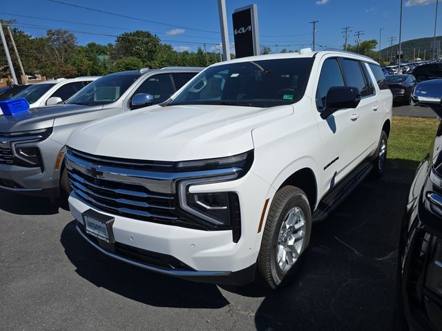 2025 Chevrolet Suburban Photo in Staunton, VA 24401
