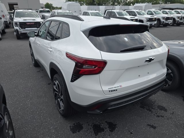 2025 Chevrolet Trax Photo in Staunton, VA 24401