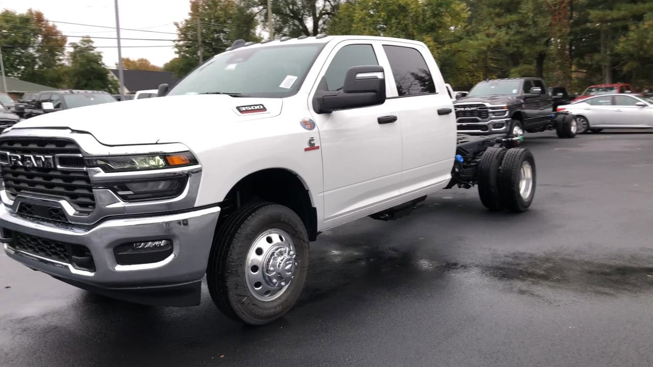 2026 Ram 3500 Chassis Cab Photo in Danville, KY 40422-1146