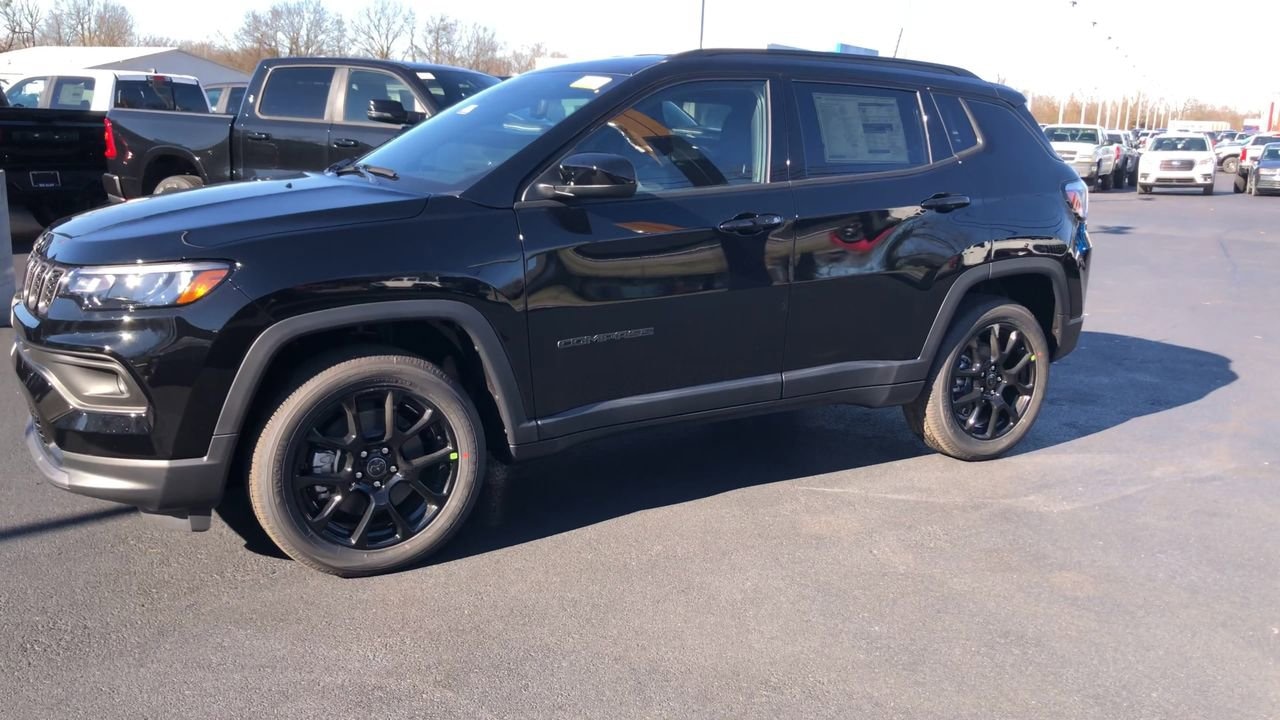 2026 Jeep Compass Photo in Danville, KY 40422-1146