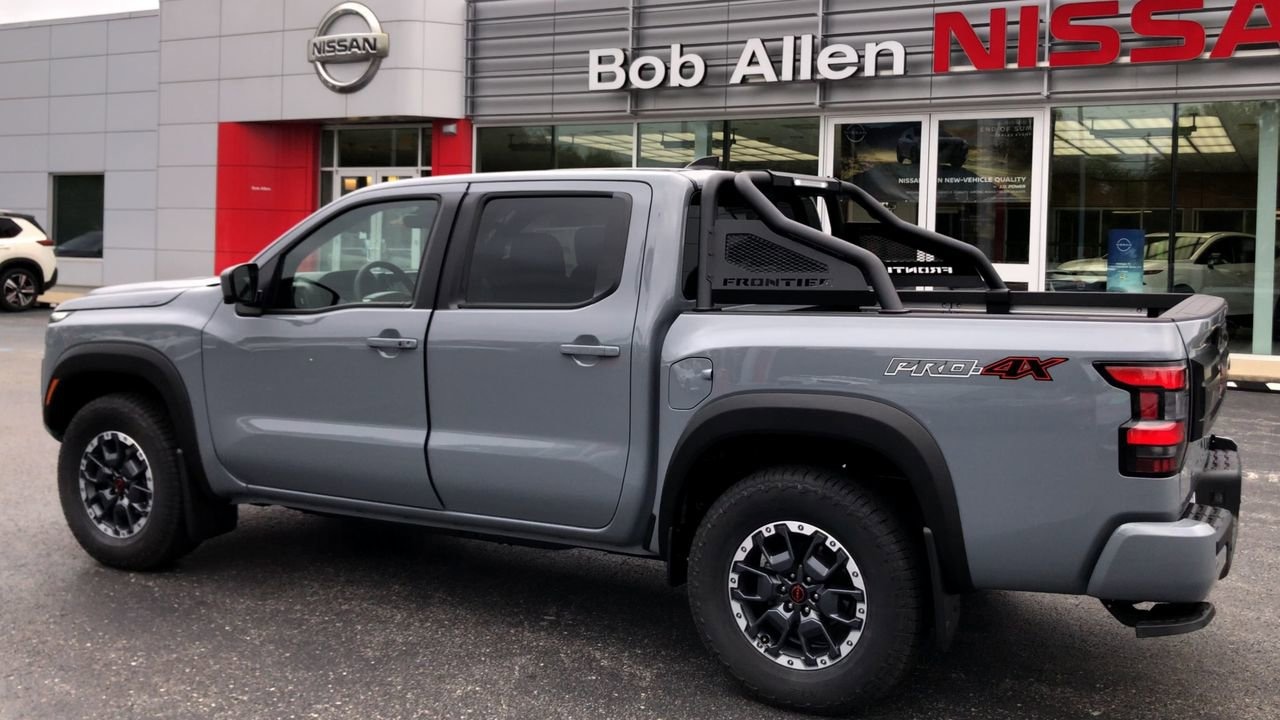 2025 Nissan Frontier Photo in Danville, KY 40422