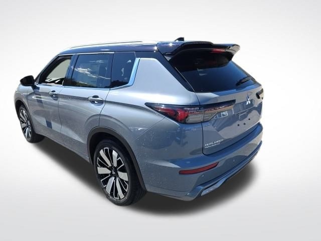 2025 Mitsubishi Outlander Photo in Staunton, VA 24401