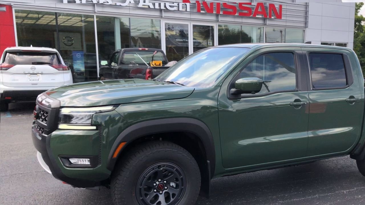2025 Nissan Frontier Photo in Danville, KY 40422