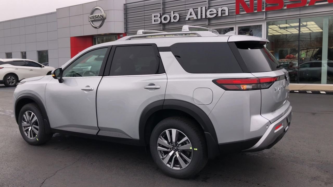 2025 Nissan Pathfinder Photo in Danville, KY 40422