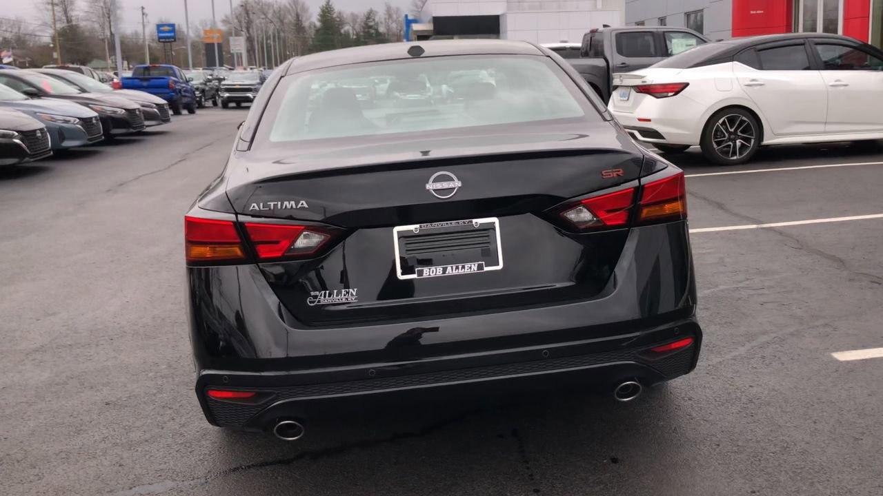 New 2025 Nissan Altima SR - photo - 6