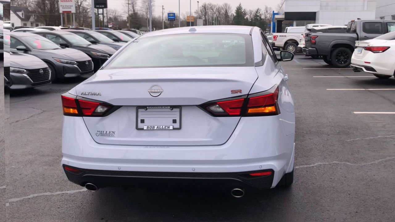 New 2025 Nissan Altima SR - photo - 6