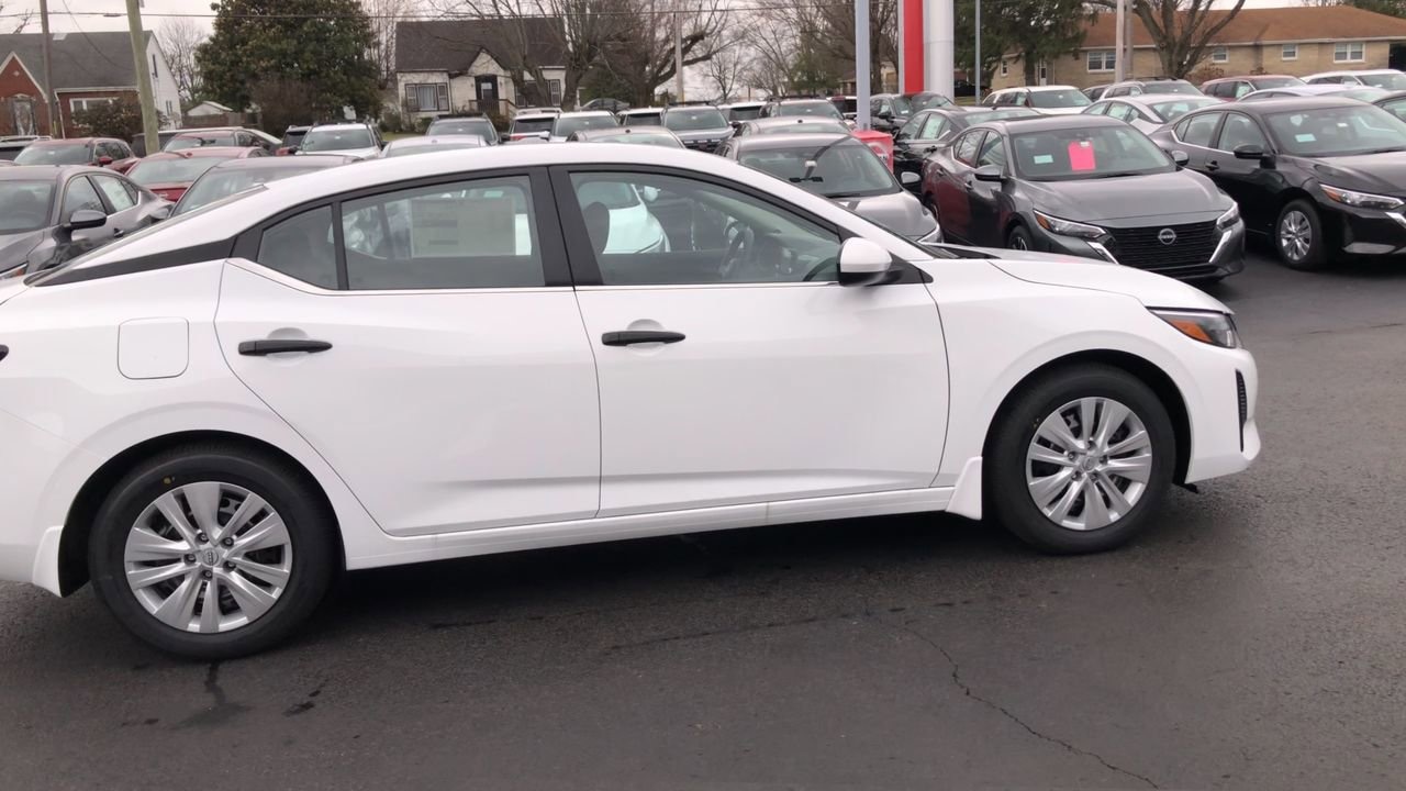 New 2025 Nissan Sentra S - photo - 8
