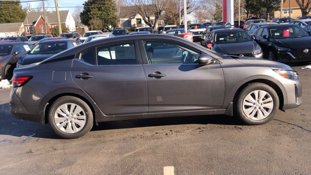 New 2025 Nissan Sentra S - photo - 8