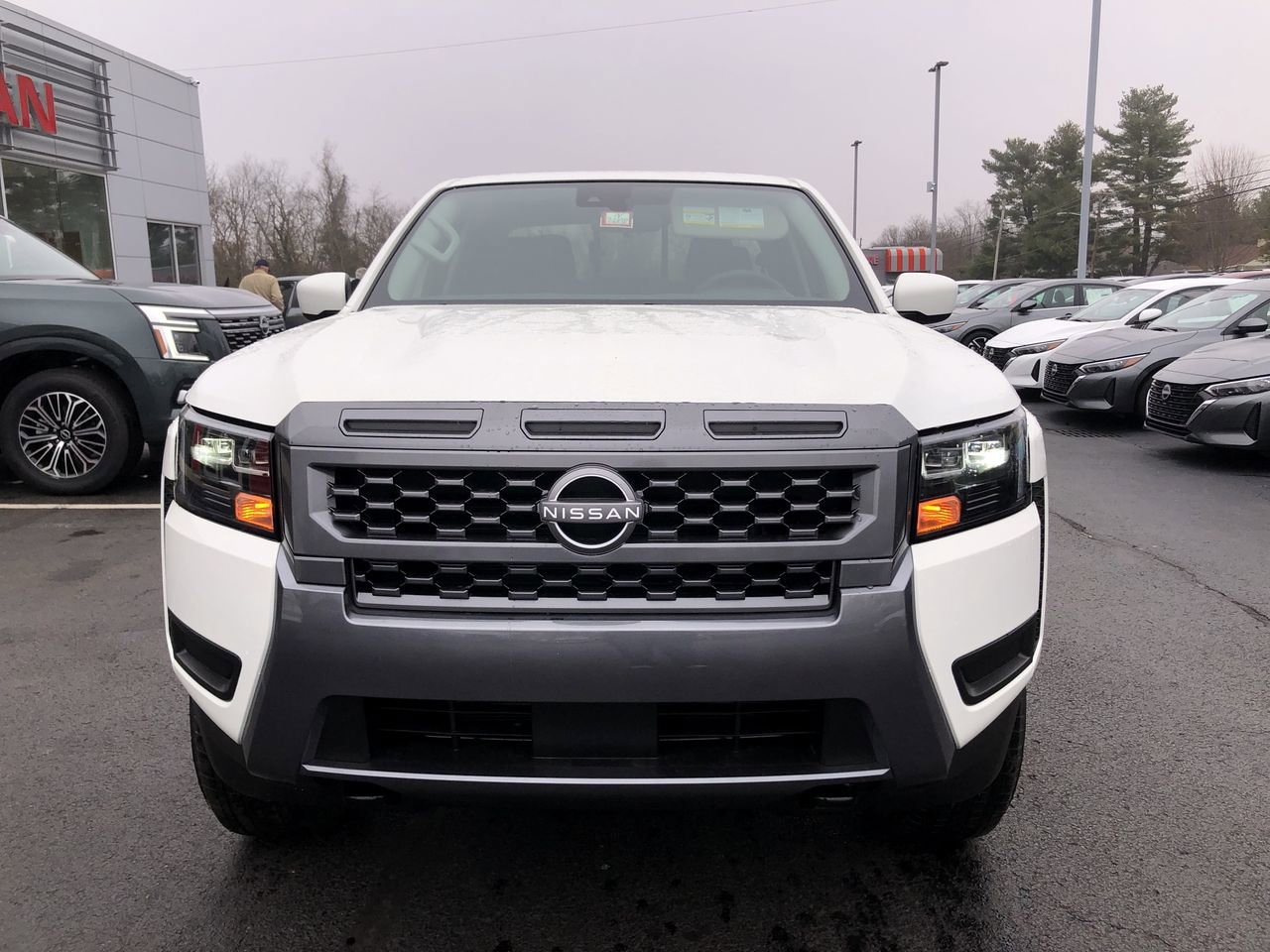 New 2026 Nissan Frontier SV - photo - 15