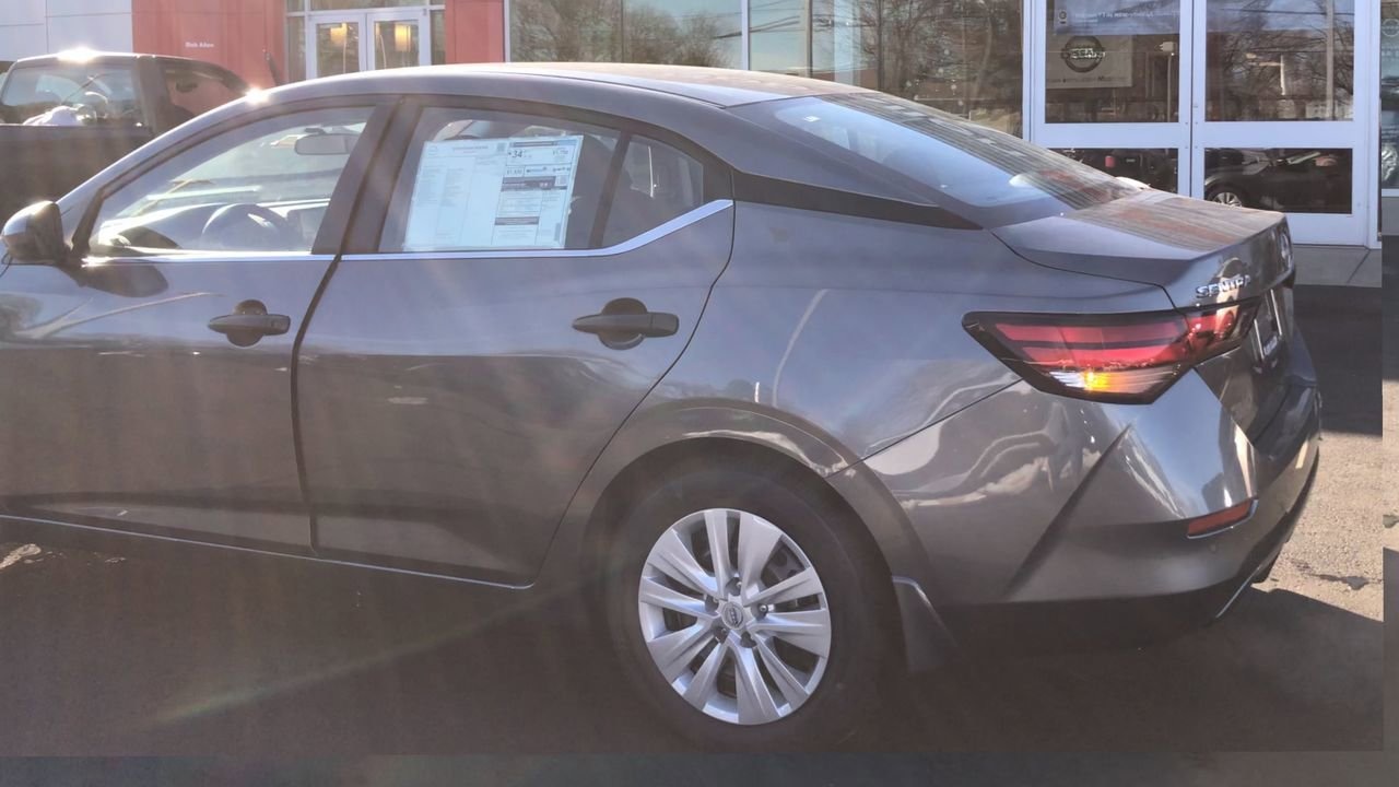 New 2025 Nissan Sentra S - photo - 5
